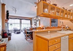 Luxury ski-in/out condo in Beaver Creek Village core. Walk to everything!