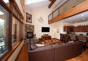 Luxury Townhome - Great Views/BBQ/Shuffleboard - Heated Pool