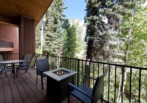 Luxury Townhome - Views - Ski in/Out - End Unit - Fire Pit