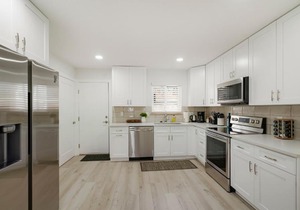 @ Marbella Lane - 5BR Stylish and Modern Home
