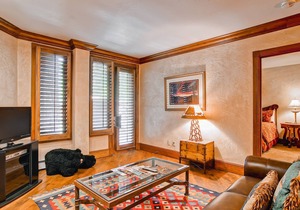 McCoy Peak Lodge 108 - One Bedroom