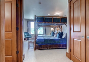 McCoy Peak Lodge 402