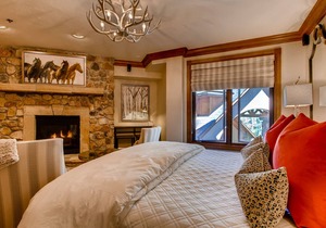 McCoy Peak Lodge Studio 201