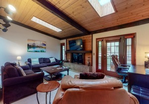 Meadow Creek Manor