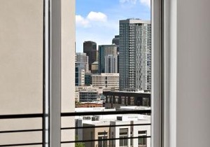 Modern Lifestyle Loft with View - Zuni Lofts