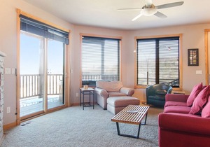 Nakai Peak 41B - 2 Br Condo - Private Hot Tub - Lake/Mountain Views!