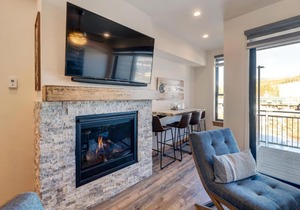 New Luxury Villa #250 Near Resort With Rooftop Hot Tub & Great Views - FREE Activities & Equipment Rentals Daily