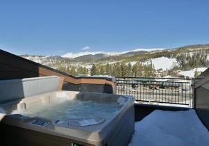 New Luxury Villa #250 Near Resort With Rooftop Hot Tub & Great Views - FREE Activities & Equipment Rentals Daily