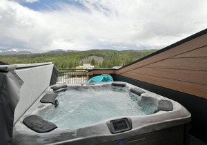 New Luxury Villa #298 With Roof Top Hot Tub & Great Views - 500 Dollars Of FREE Activities & Equipment Rentals Daily