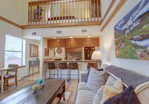 NEW! Mountain Condo, Outdoor Hot Tubs, Stunning Summer Views - 201C