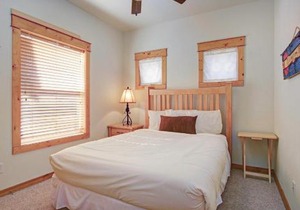 Nisa Mountain 36 Condo