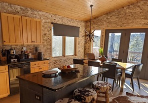 NORDIC HAUS- Minutes to SMR, Granby Ranch, Winter Park traditional SAUNA