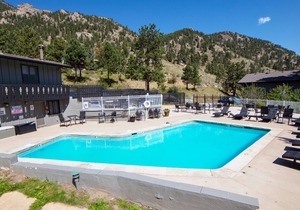 One bedroom condo minutes from National Park, and downtown Estes Park