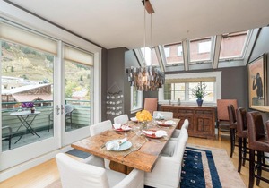 PACIFIC PLACE by Exceptional Stays