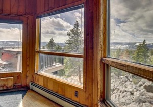 Panoramic Mountain-View Retreat with Hot Tub and Deck!
