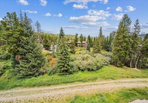 Pine Ridge 7E condo
