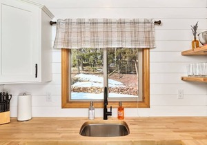 Private Mountain Cabin w/Hot Tub + Forest Views