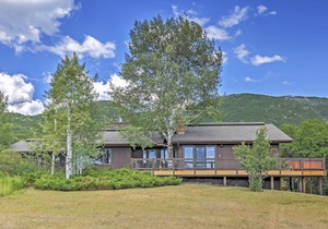 Private Steamboat Springs Home w/Hot Tub+Mtn Views