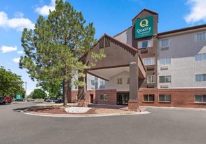 Quality Inn & Suites Denver International Airport