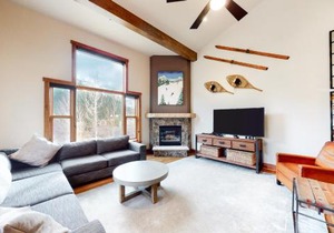 Red Hawk Townhome 2350