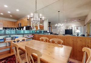 Renovated Creekside Condo w/Wood Stove & Shared Hot Tub/Pool - Steps to Shuttle
