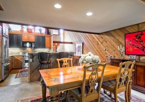Ridgepoint Townhome 115 - 3 Bedroom plus Loft Residence