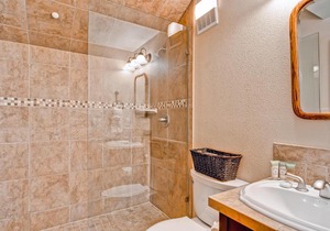 Ridgepoint Townhomes by East West Hospitality