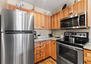 River Run Condo w/Scenic Mountains Views; Steps from Gondola, Shops & Dining