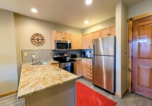 River Run w/Contemporary style, Walk to Gondola