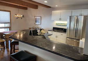 Rustic-Contemporary 3Br With Great Views! by RedAwning