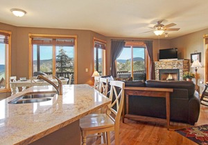 Sheep Mountain 20B - 2 Br Condo with Private Hot Tub - Lake/Mountain Views!