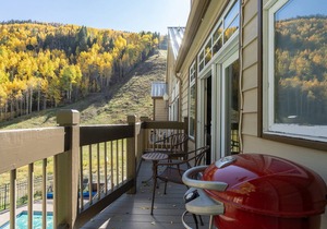 Ski In/Out | Penthouse Paradise with Loft, Views, Hot Tub