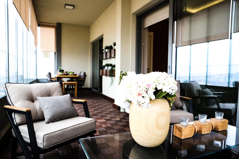 Ski-In/Ski-Out Access: Mtn-View Granby Condo!
