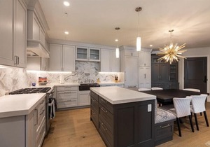 ***SKI IN/SKI OUT, BRAND NEW! MCCOY PEAK! VIEWS! HOT TUBS!