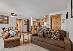 Ski-In/Ski-Out 1-Bedroom Condo w/Balcony and Fireplace!