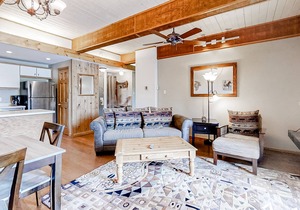 Ski-in/Ski-Out, Outdoor Pool, Hot Tub, Tennis, Sauna, & Gym