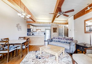 Ski-in/Ski-Out, Outdoor Pool, Hot Tub, Tennis, Sauna, & Gym