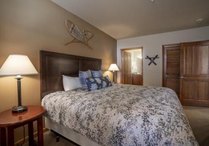 Ski Slope View Remodeled Zephyr Mountain Lodge Condo condo