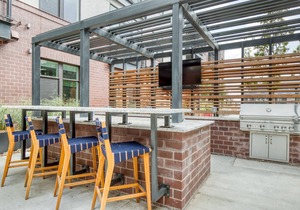 Sleek Boulder 1BR w/ Pool, W/D & Spa, nr Google Campus, by Blueground