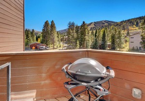 Slopeside River Front Luxury Condo 15 I Hot Tub I Views I Best Price I Discounted Attractions