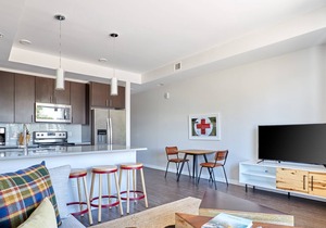 Sonder at University Park | One-Bedroom Apartment