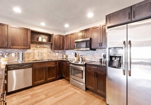 Spectacular Home near Breweries & River District!