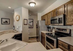 Stay With Style - 2BD/2BA - Walk to Gondola - W&D - Free WiFi