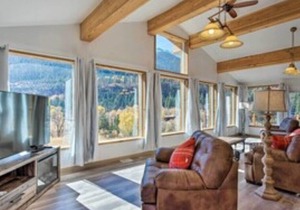 Stunning Ouray Escape w'Panoramic Mountain Views!