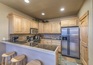 Stunning townhome. Few minutes from Winter Park Ski Resort and Town of WP