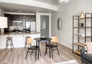 Tasteful Boulder 1BR w/ Pool & Gym, by Blueground