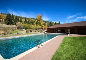 Tennis Townhomes 1326 by SummitCove Lodging