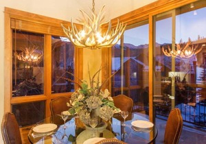 Terraces 602 by Exceptional Stays