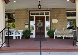 The Abriendo Inn - Holly suite