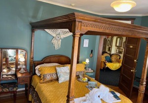 The Abriendo Inn